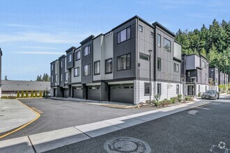 Building Photo - Modern and Spacious Lynnwood Condo