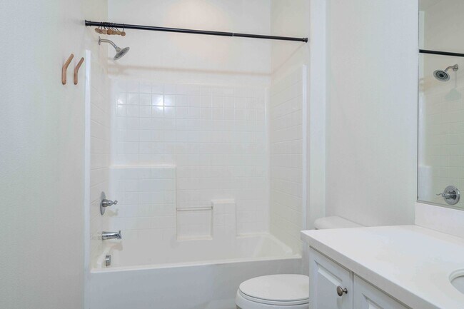 Building Photo - Modern, Move-In Ready Home with Attached 2-Car Garage