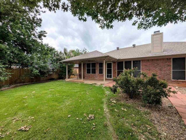 Building Photo - 5509 Long Leaf Dr