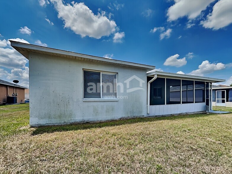 Building Photo - 4504 Reynolds Creek Ave