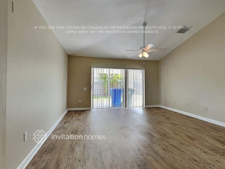 Building Photo - 12326 Cedarfield Dr