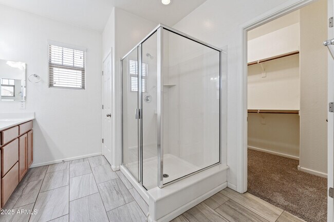 Building Photo - 3881 E Narrowleaf Dr