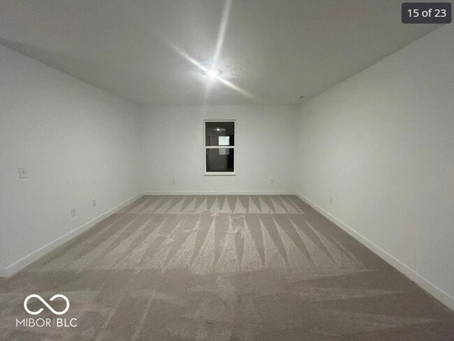 Building Photo - 729 Felix Dr