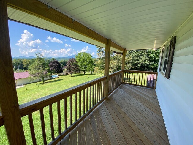 Building Photo - Breathe Deep. Live Easy. Love the Mountains!