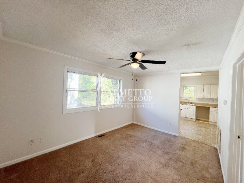 Building Photo - 823 Silver Ave