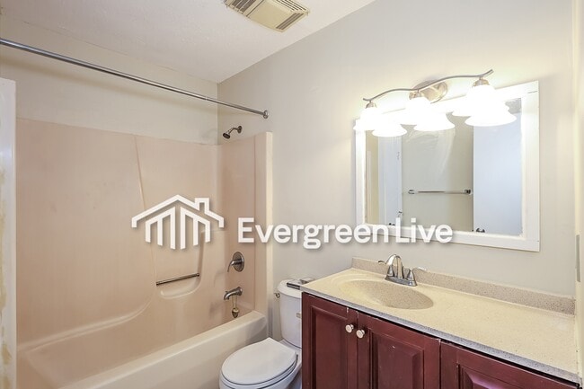 Building Photo - 2974 Jennifer Ct