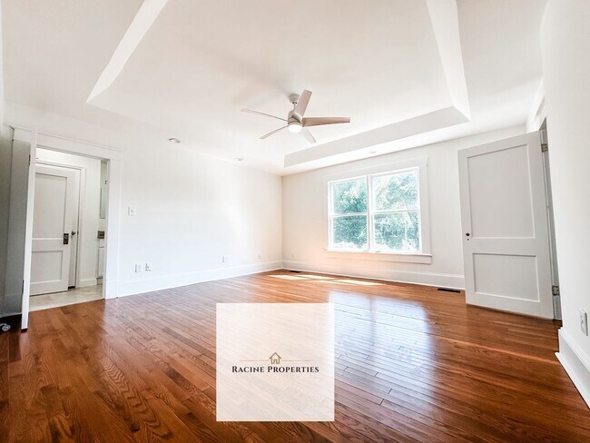 Building Photo - Spacious 4-bedroom Home in Woodruff