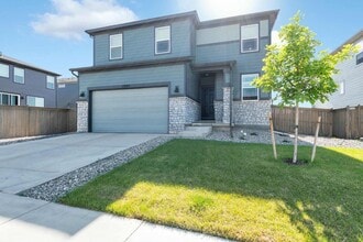 Building Photo - Spacious 3 bed 3 bath 2-story comfortable and stylish home in desirable location in Parker