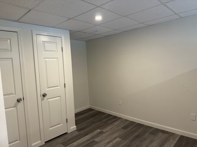 Building Photo - 149 Border St