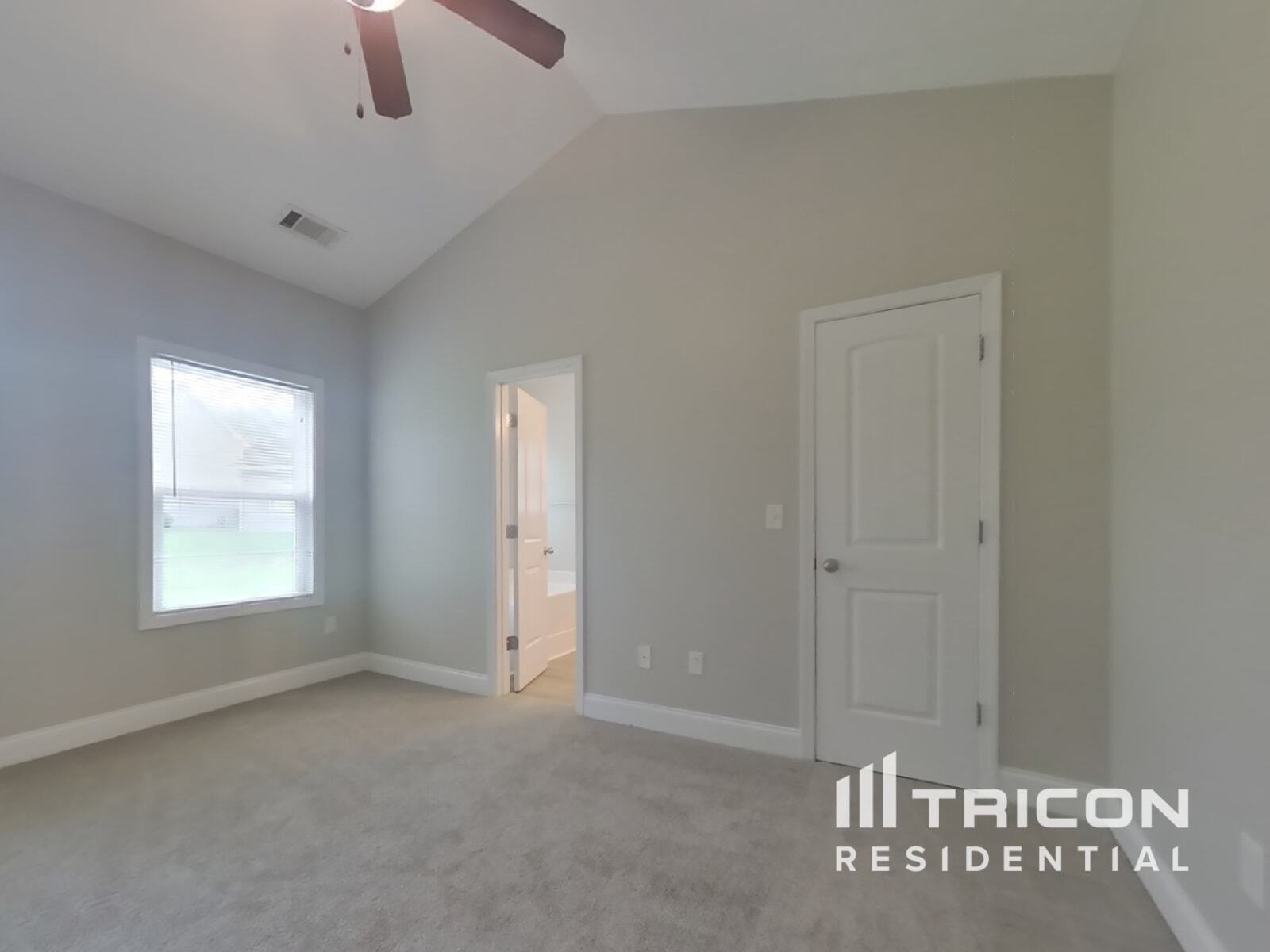 Building Photo - 504 Cole Creek Dr