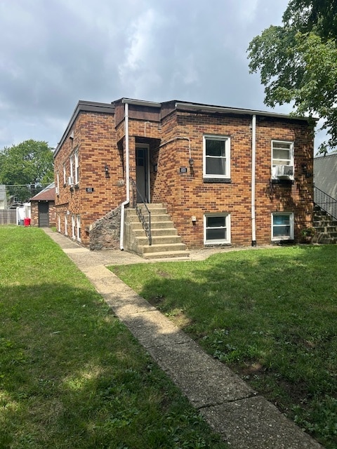 Building Photo - 857 McClain Rd