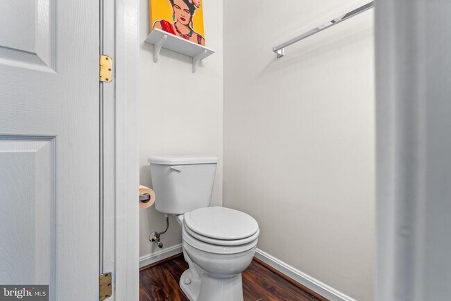 Building Photo - 2552 Blue Water Blvd