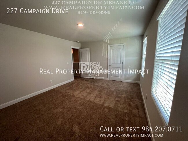 Building Photo - 227 Campaign Dr