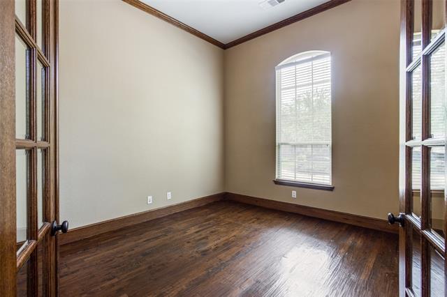 Building Photo - 13336 Thornton Dr