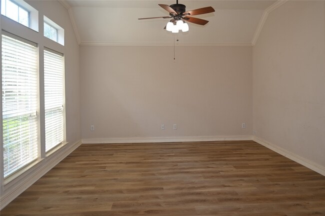 Building Photo - 2313 Echo Harbor Dr