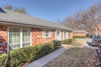 Building Photo - 1029 Roaring Springs Rd