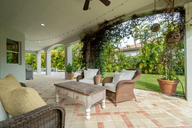 Building Photo - 4510 Island Reef Dr