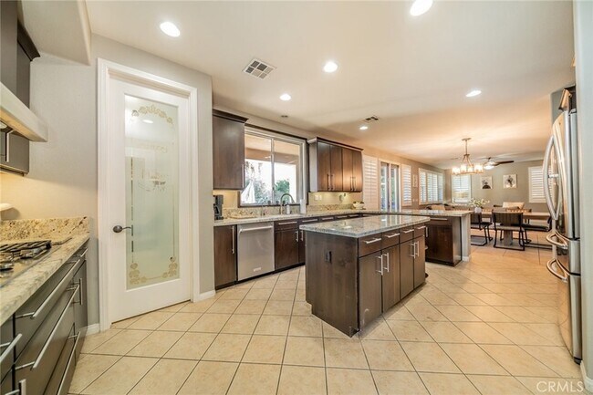 Building Photo - 80592 Apricot Ln