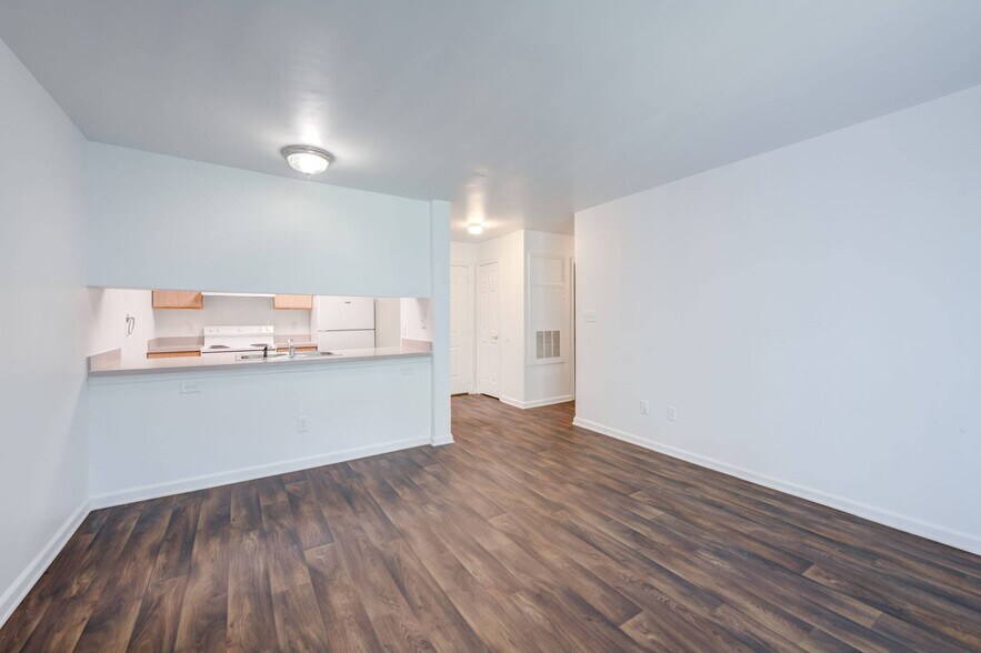 Primary Photo - Carolina Spring Senior Apartments