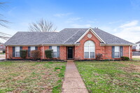 Building Photo - 6412 Quail Ridge Dr