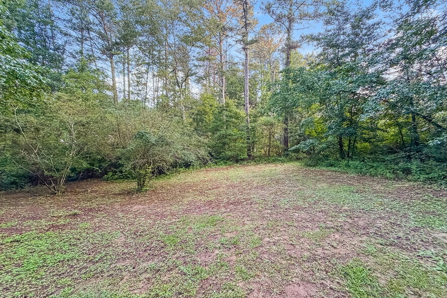 Building Photo - 140 Loxley Ct