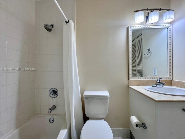 Building Photo - 5970 Indian Creek Dr