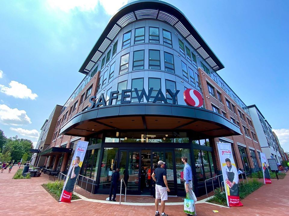 Safeway - 1424 L St SE