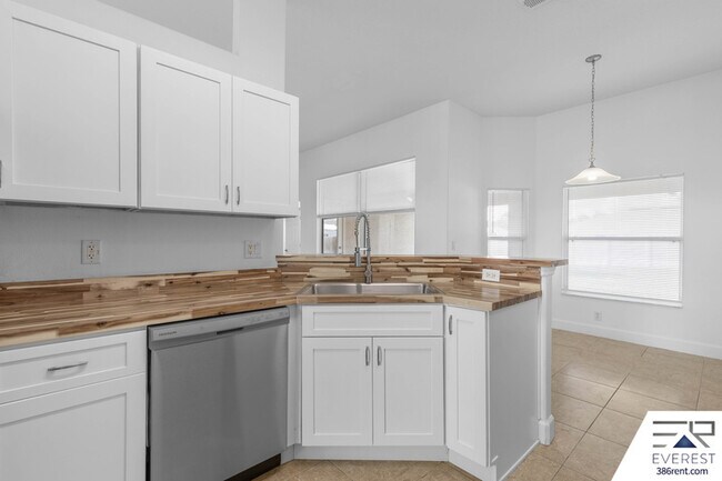 Building Photo - 94 Kalamazoo Trail