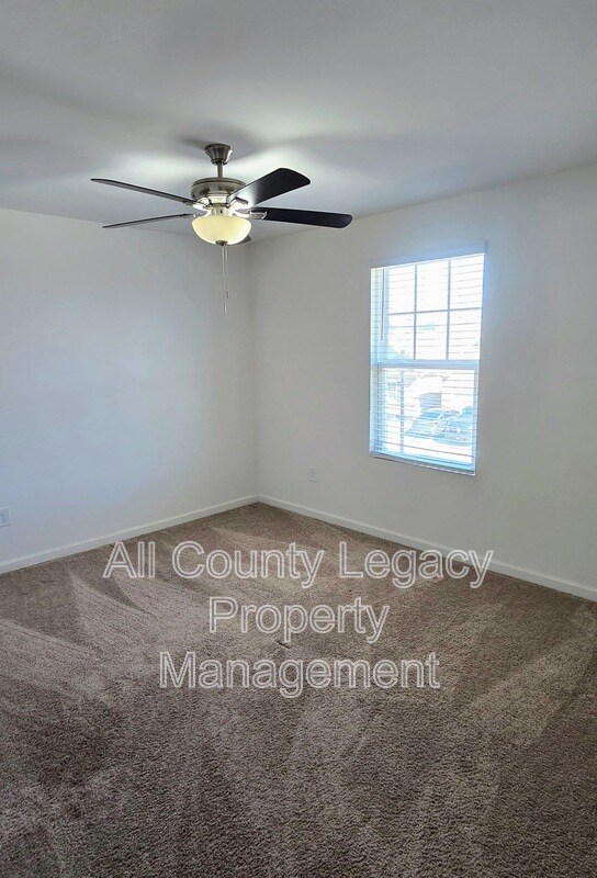 Building Photo - 4421 Kendrick Cir