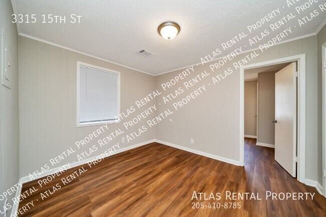 Building Photo - 3315 15th St