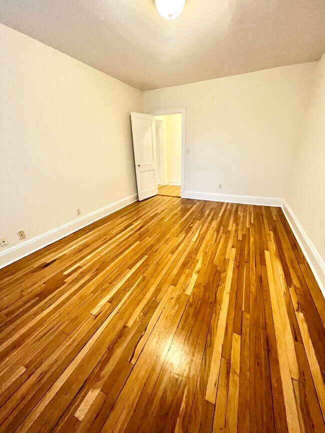 Building Photo - 20 Wendell St