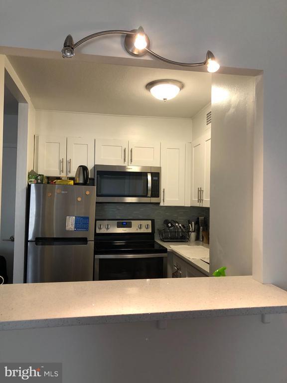 Building Photo - 224 W Rittenhouse Square