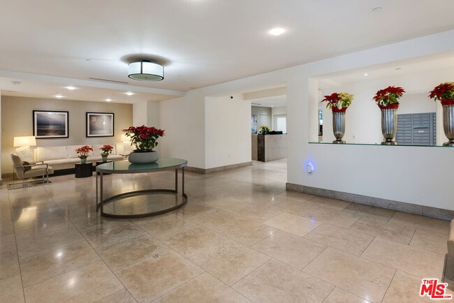 Building Photo - 1440 Veteran Ave