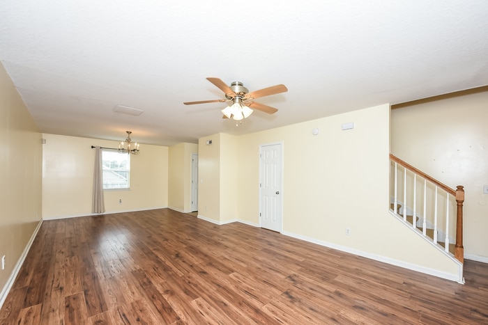 Building Photo - 554 Buckhaven Way