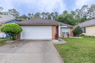 Building Photo - 2243 Trailwood Dr