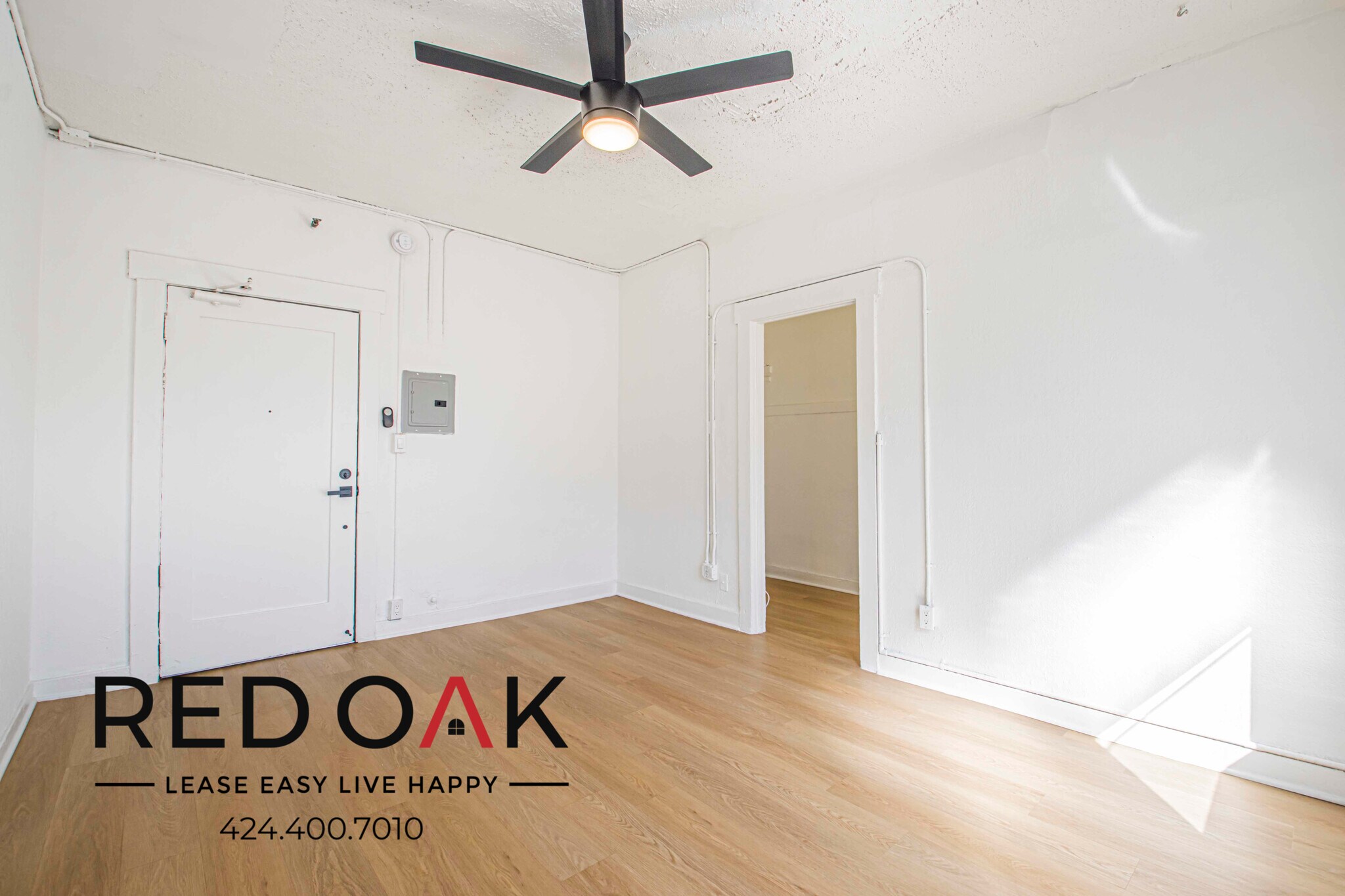 Building Photo - 719 Heliotrope Dr