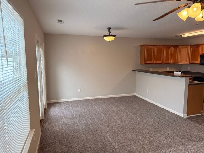 Building Photo - 2403 Talbott Way