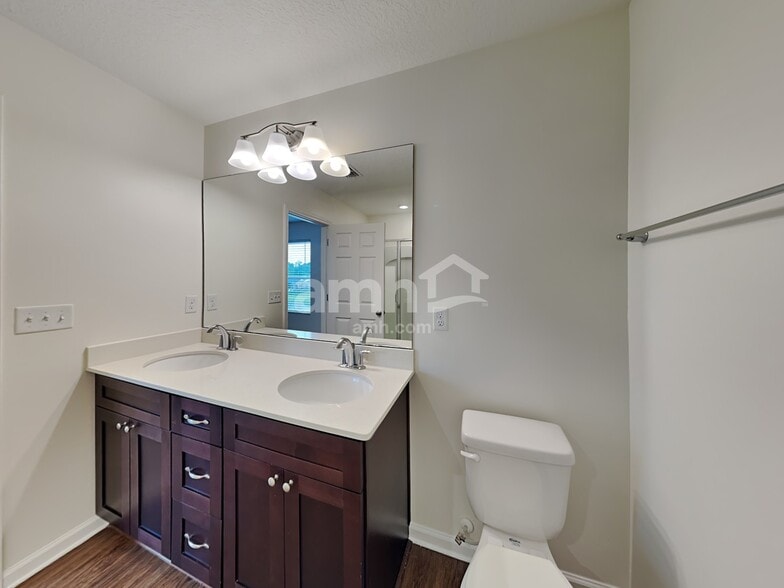 Building Photo - 171 E Jayce Way