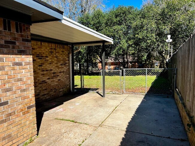 Building Photo - 3/2 in Wildwood Heights subdivision