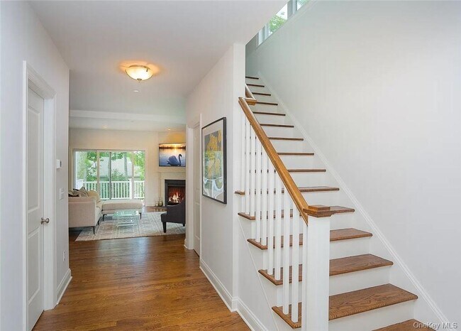 Building Photo - 314 Boulder Ridge Rd