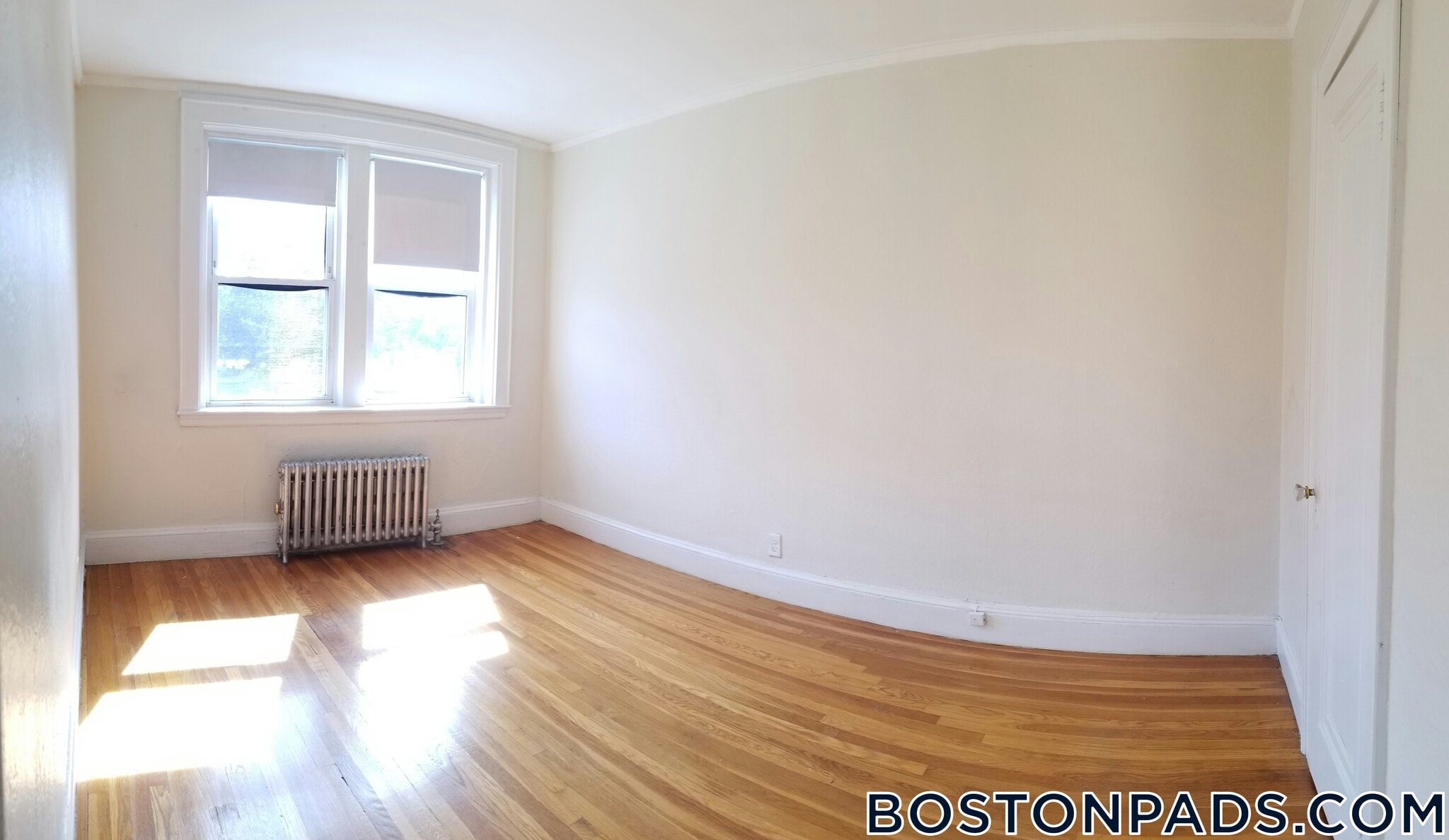 Building Photo - 2045 Commonwealth Ave