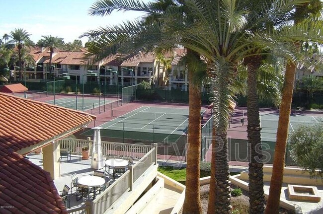 Building Photo - 9708 E Vía Linda