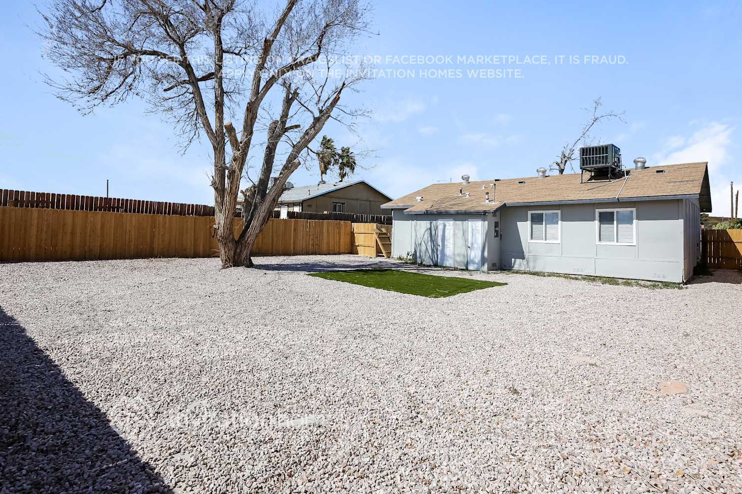 Building Photo - 2305 Saber Dr