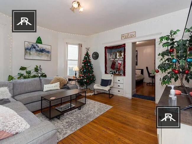 Building Photo - 4 bedroom in Allston MA 02150