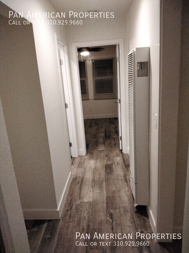 Building Photo - 6625 1/2 Crenshaw Blvd.-