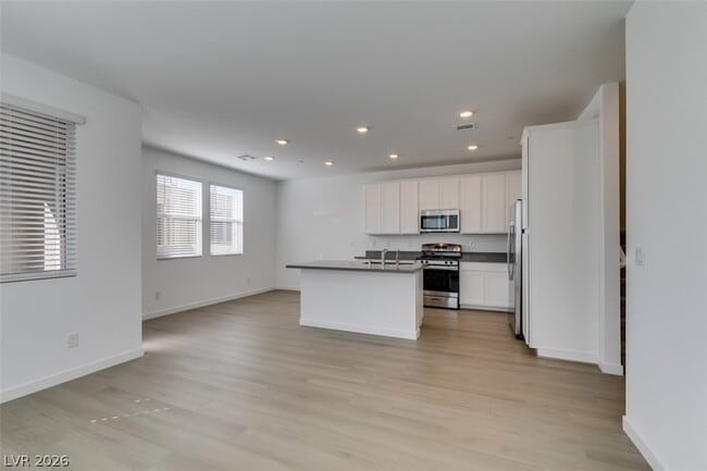 Building Photo - 379 Morgan Crst Dr