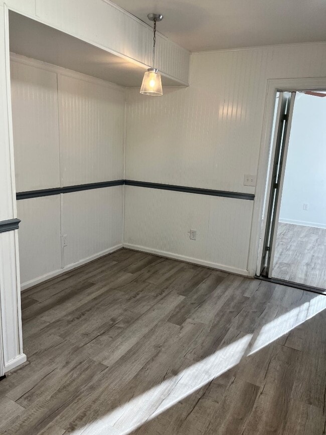 Building Photo - 7961 Batters Pl Rd