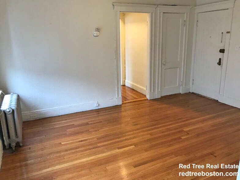 Building Photo - 1167 Boylston St