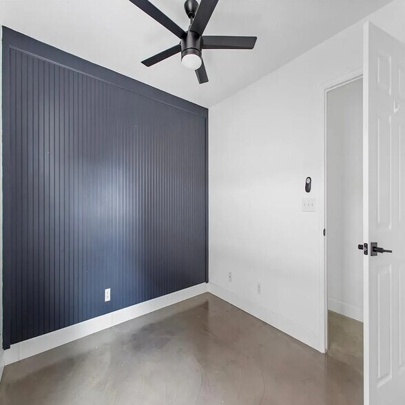 Building Photo - 5560 Kalispell St