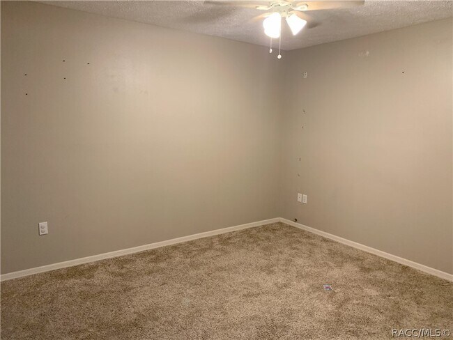 Building Photo - 10972 W Cove Harbor Dr